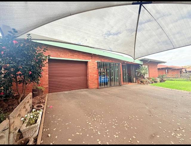 3 BEDROOM HOUSE FOR SALE IN VANDERBIJLPARK CW 4